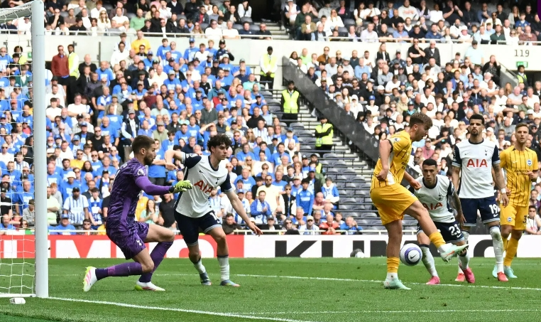 沙特杯-活久见！莱加内斯斩获40分却降级，热刺38分拿到欧冠席位