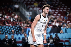 2025沙特杯lol赛程-媒体人：欧洲杯四强看起来德国纸面实力最出色 但也不排除冷门