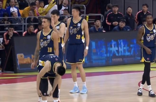 2025沙特杯lol赛程-主场40分惨败上海，广东宏远创队史第三大输球分差